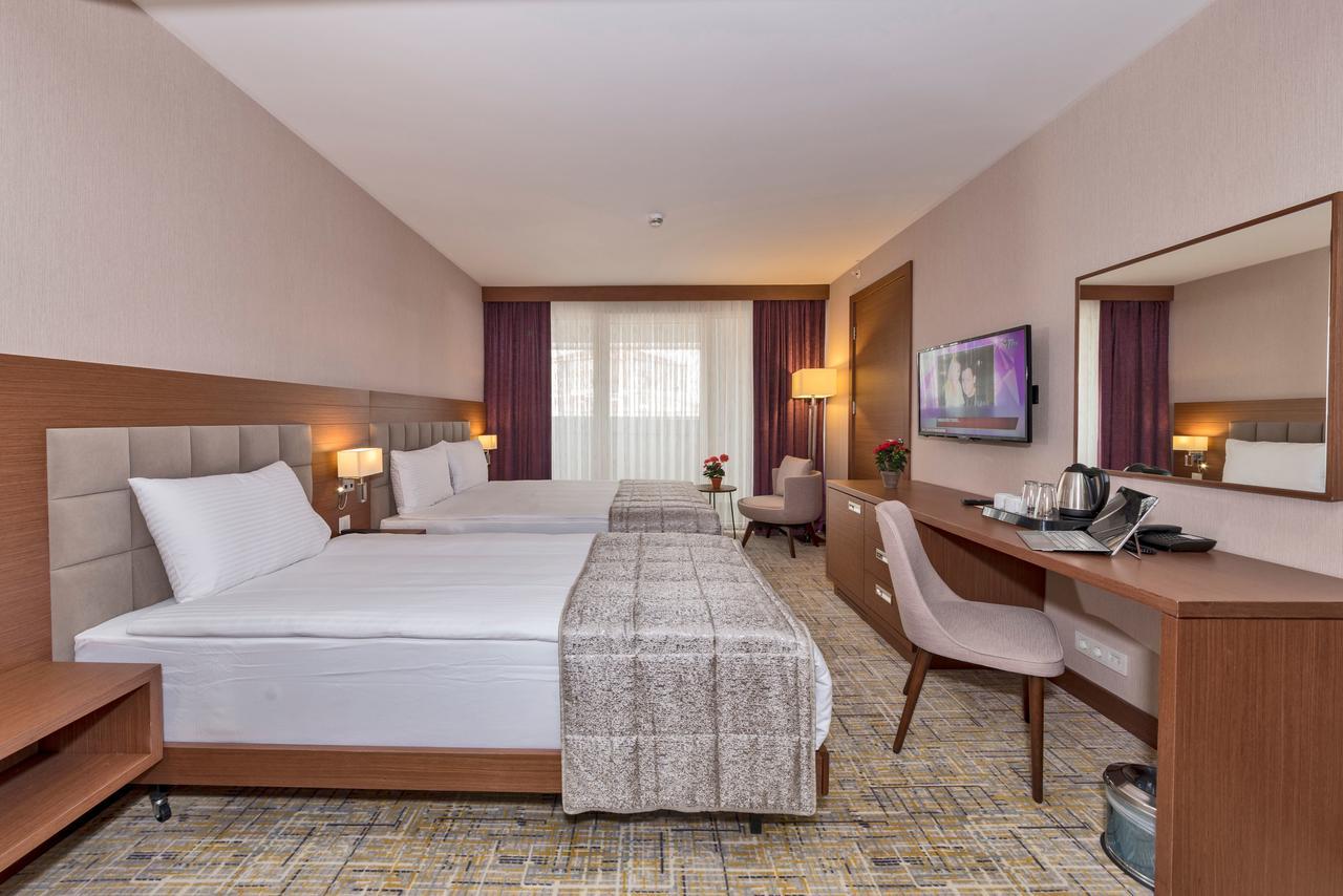 Land Park Hotel Istanbul Bagian luar foto