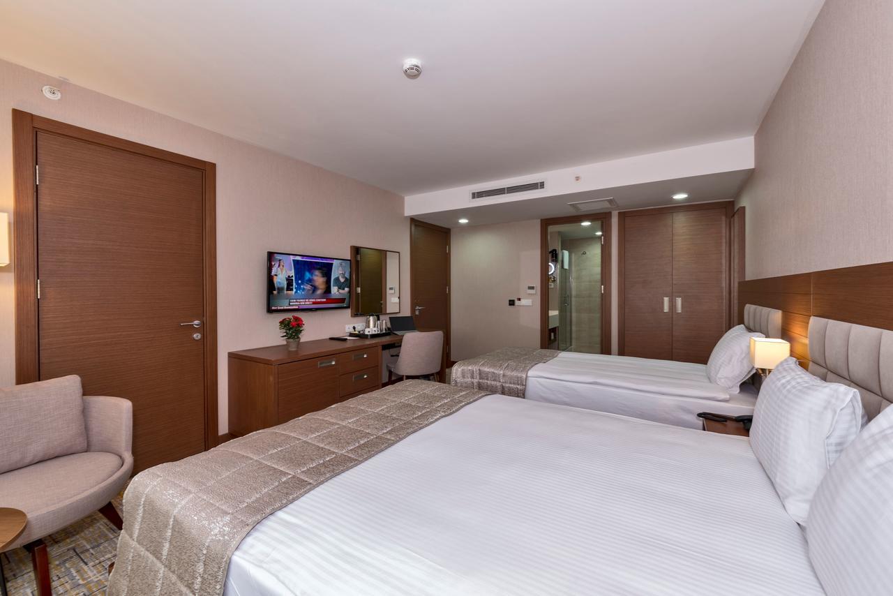 Land Park Hotel Istanbul Bagian luar foto
